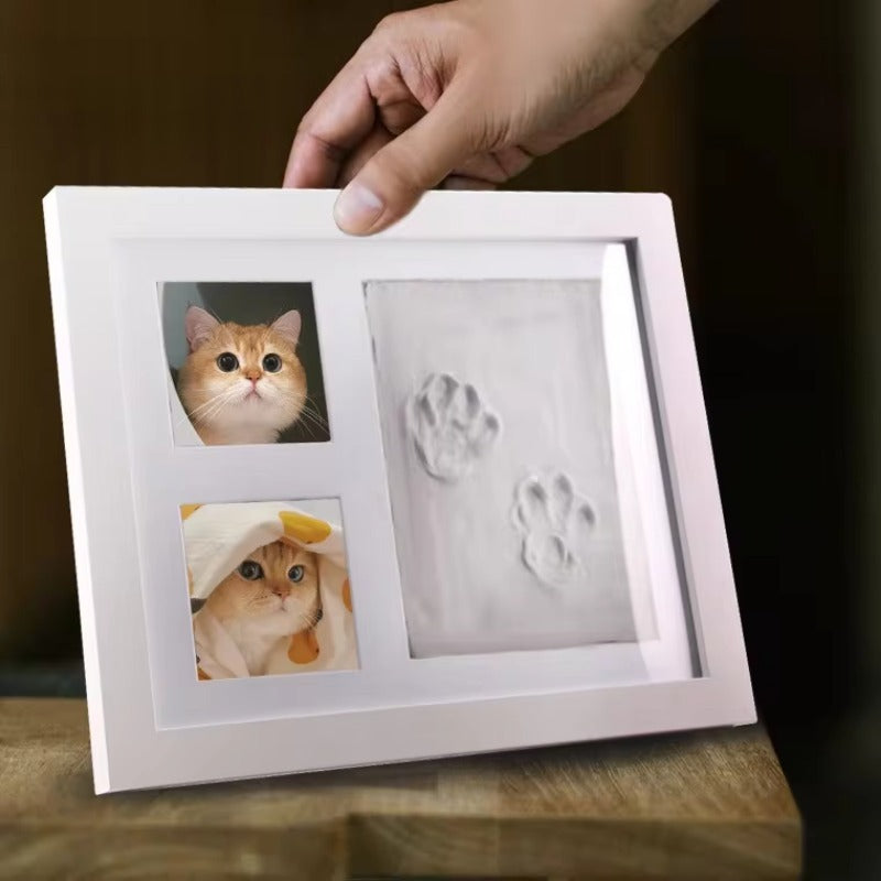 Bilderrahmen mit DIY-Pfotenabdruckfeld